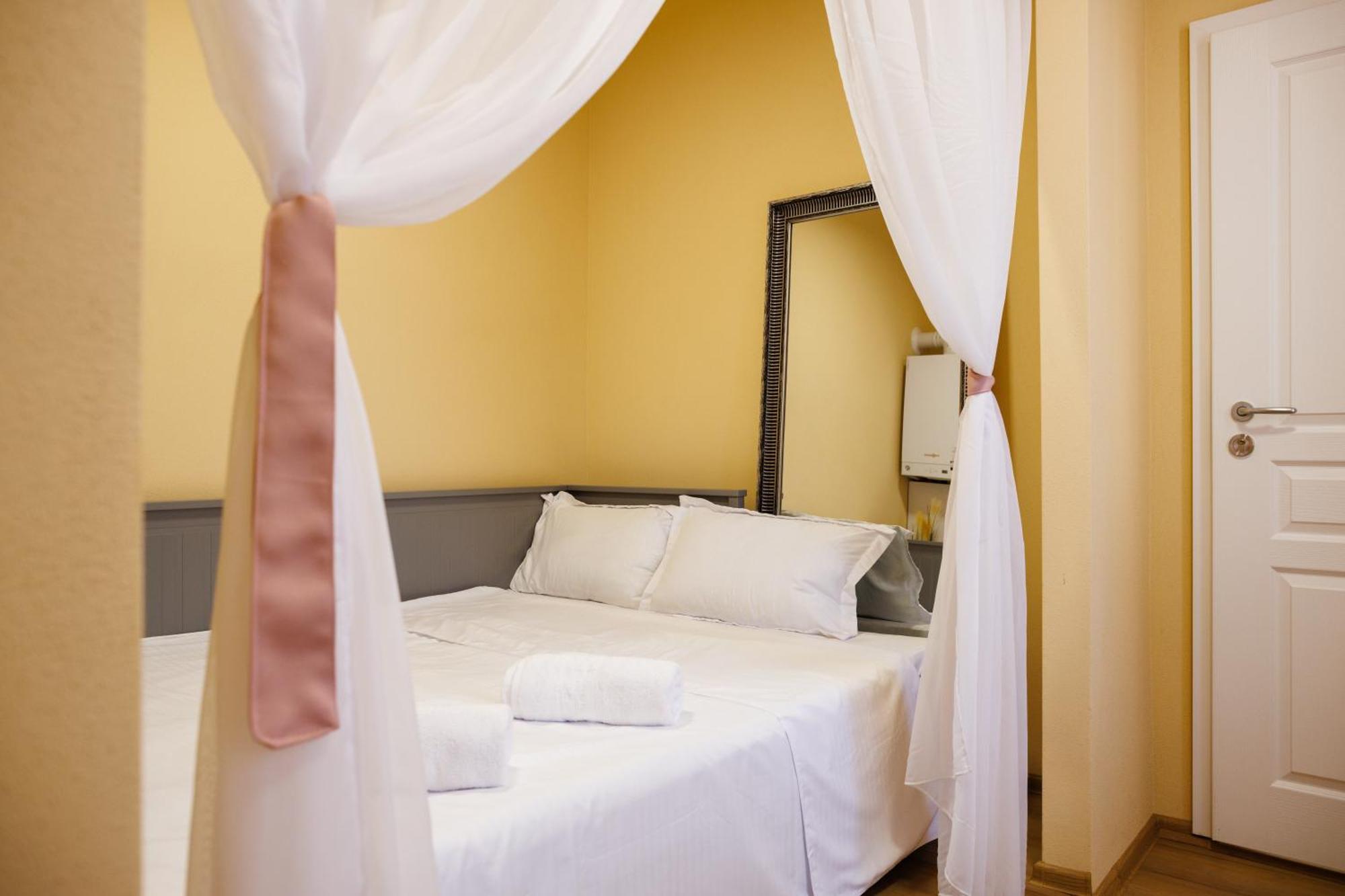 Studio In Old Town'S 1752 Hotel Timisoara Luaran gambar