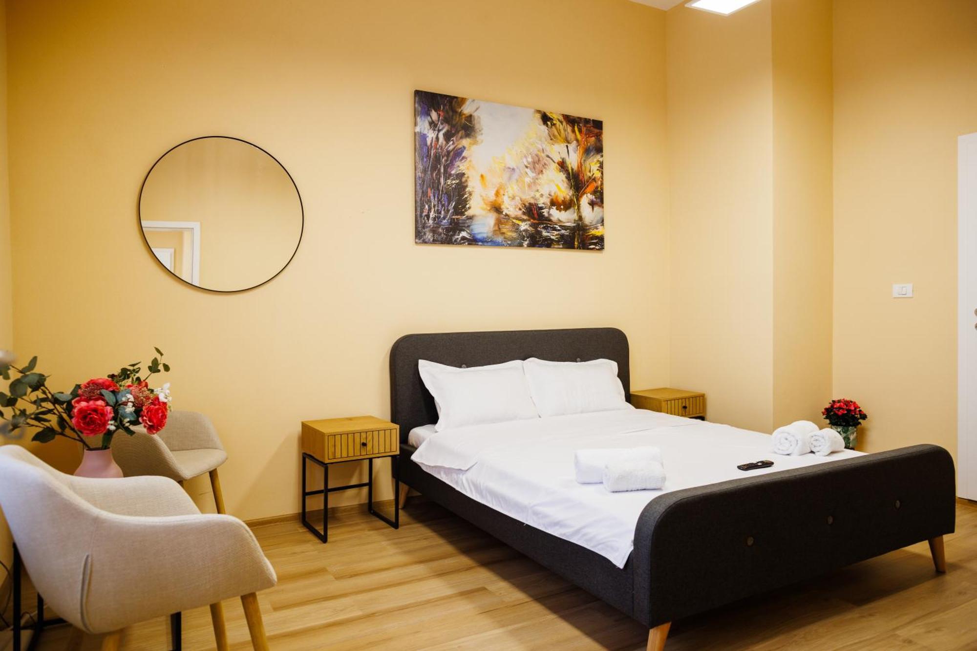 Studio In Old Town'S 1752 Hotel Timisoara Luaran gambar