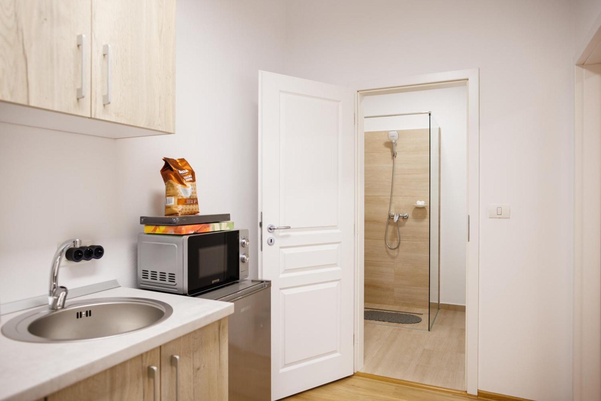 Studio In Old Town'S 1752 Hotel Timisoara Luaran gambar
